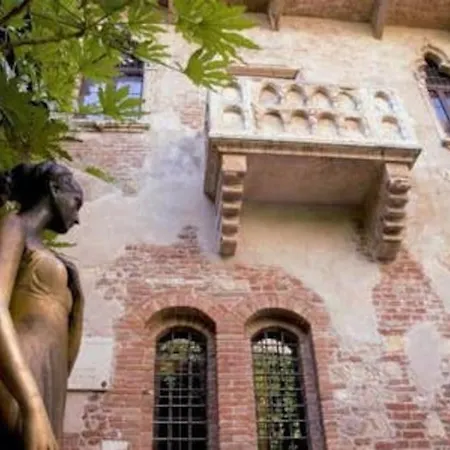 Al Calicantus And * Werona